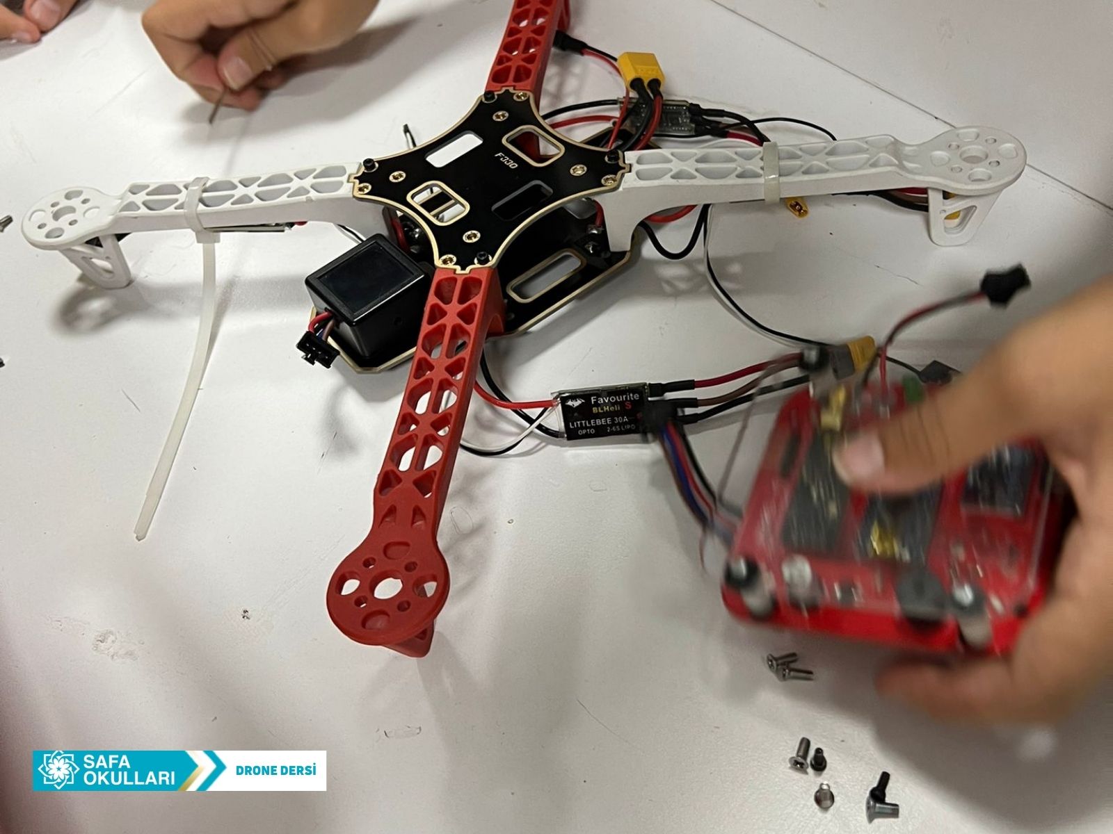 DRONE ATÖLYESİ