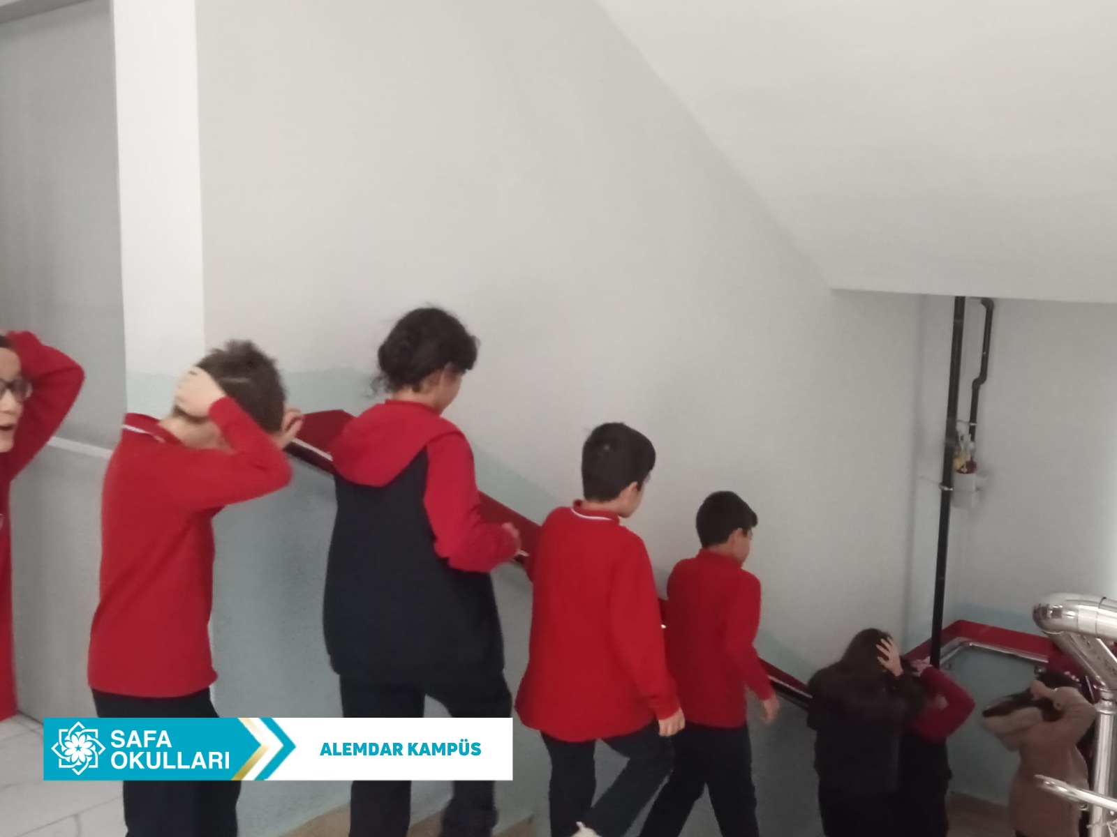 ÇÖK-KAPAN-TUTUN