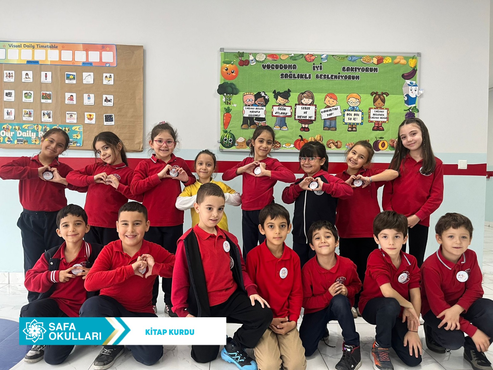 KİTAP KURDU