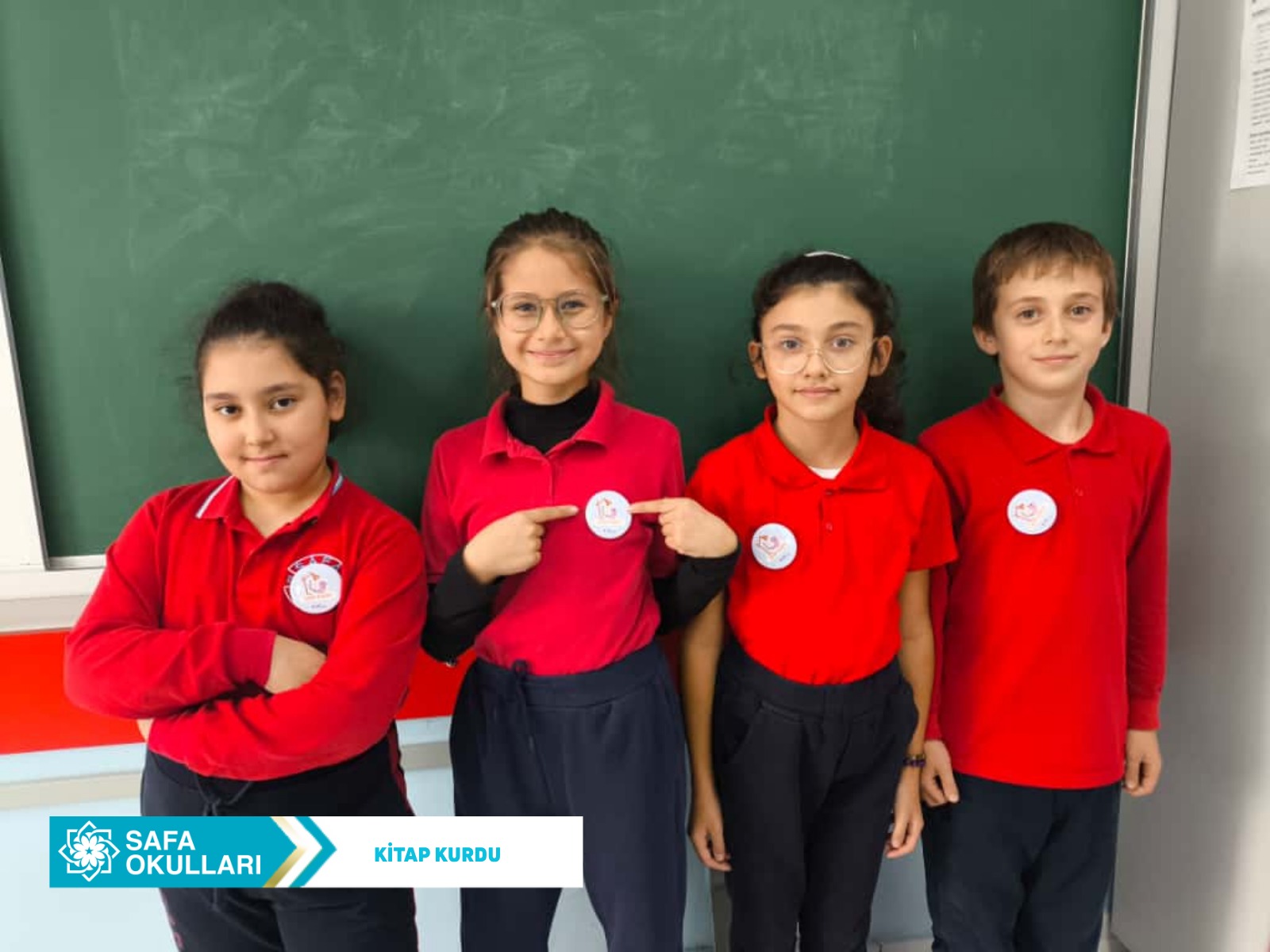 KİTAP KURDU