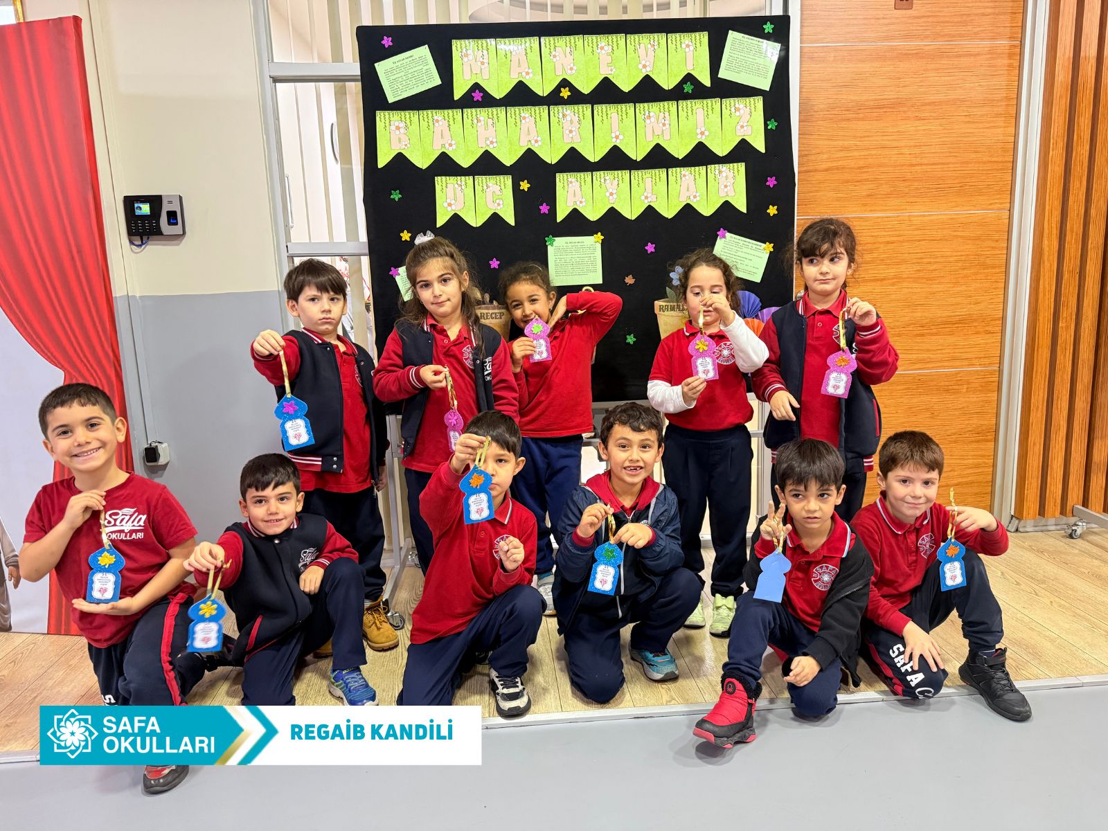 REGAİP KANDİLİ