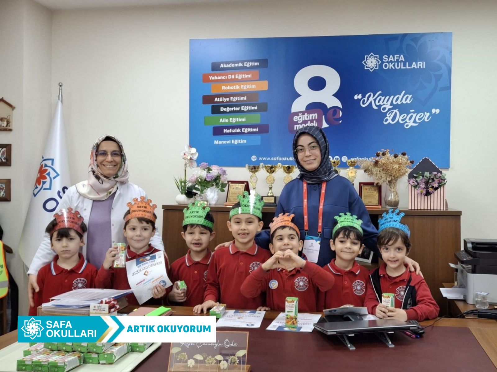 ARTIK OKUYORUM